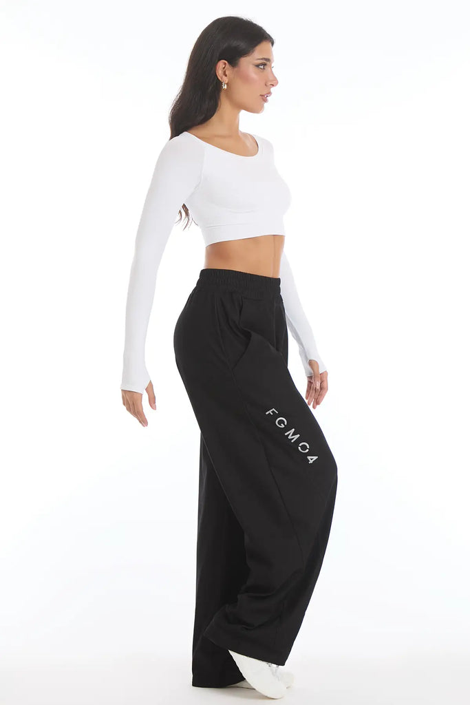Juodos laisvalaikio kelnės moterims