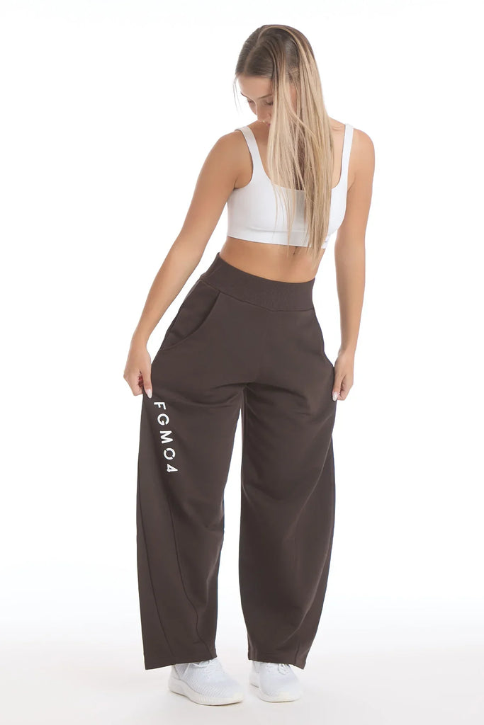 Moteriskos laisvalaikio kelnes sokolado spalvos